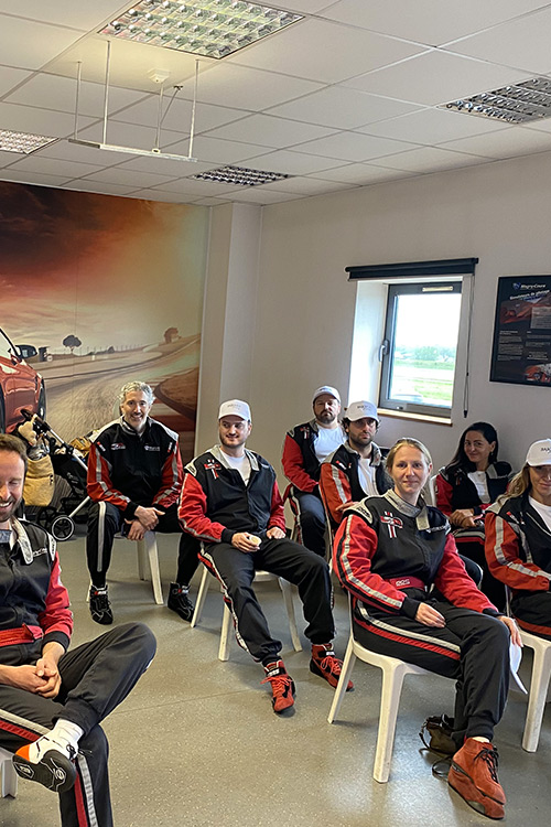 BARNES RACING CAR EXPERIENCE