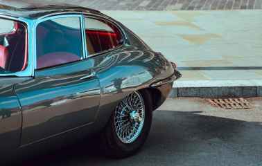 BARNES Classic & Racing Cars